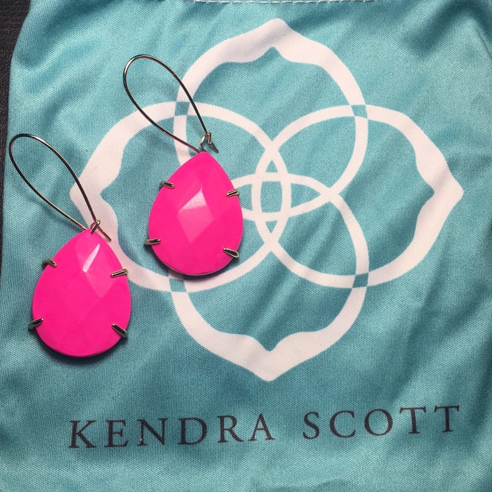 Kendra Scott neon pink drop tangle earrings